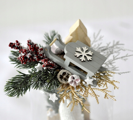 Szronione gałązki z czerwonymi owocami, 6 szt DpCraft